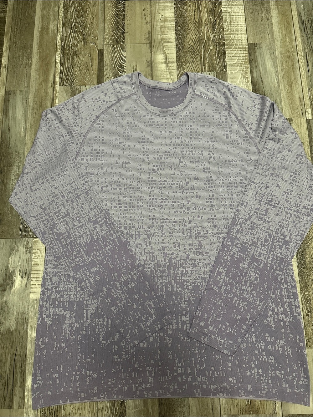 lululemon athletica Men's Long Sleeve Crew in Lavender Pattern
